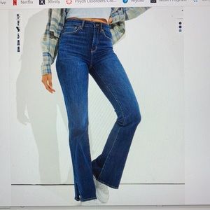 American Eagle Flared Jeans